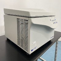 Eppendorf 5810 Centrifuge image 0